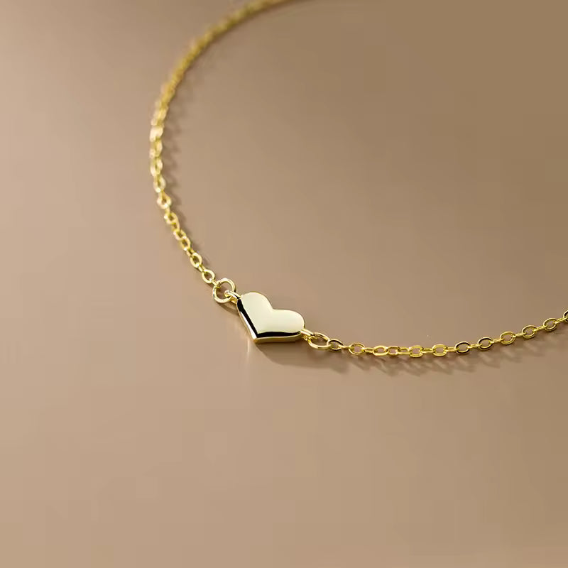Emerisse - Armband med litet hjärta