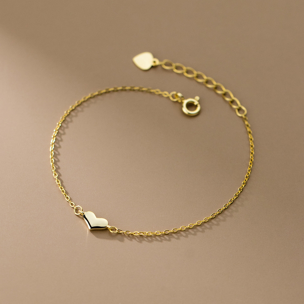 Emerisse - Armband med litet hjärta