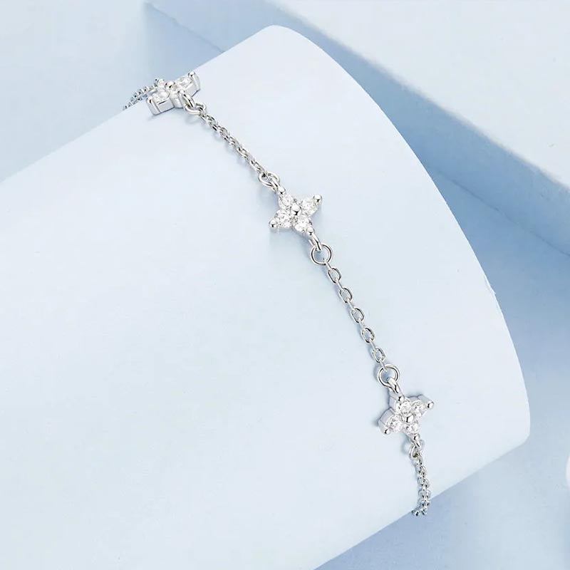Aurivis - Armband med gnistrande blommor